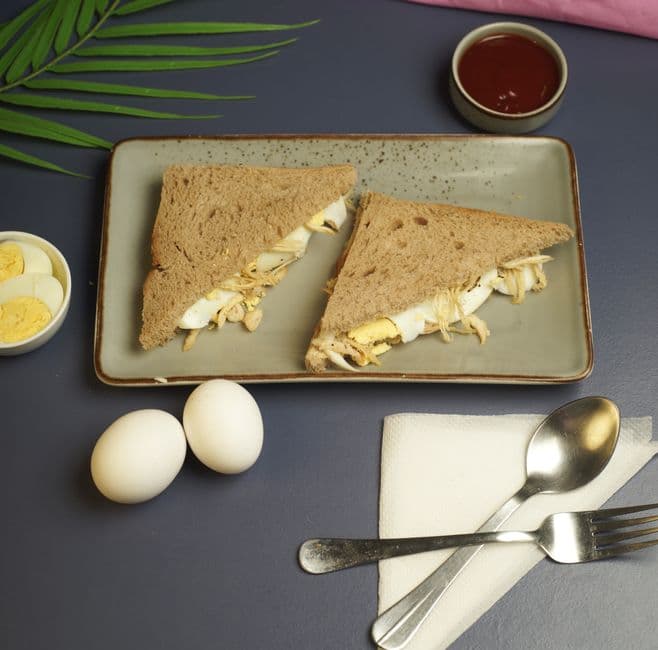Spiced Egg Sandwich